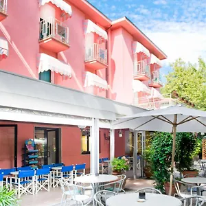 Rosa Hotel